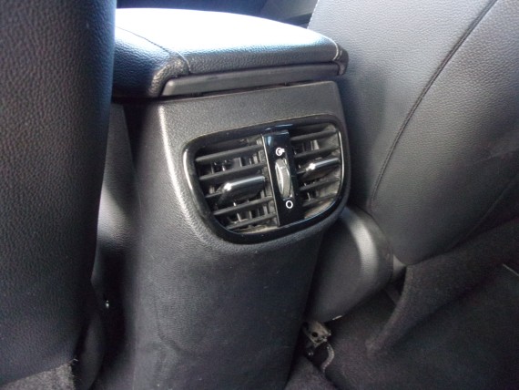 KIA CEE'D KIA CEE'D SW GRISE-017.jpg